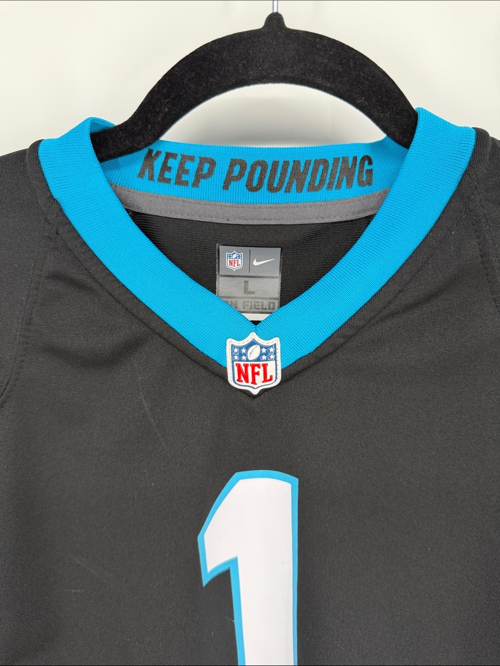 Carolina Panthers NFL Onfield Jersey #1 Newton Youth Size Large 14-16 - Picture 2 of 10
